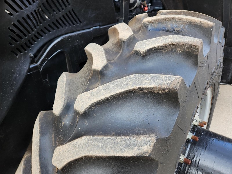 Tractors - Farm  Case IH Magnum 250 Tractor  Photo
